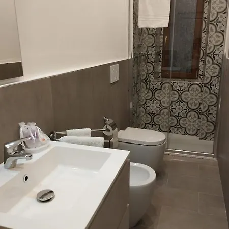 Guest house Holiday Rooms
