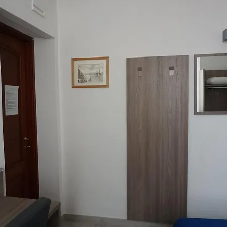 Holiday Rooms Florence