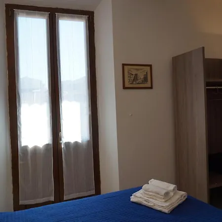 Holiday Rooms Florence
