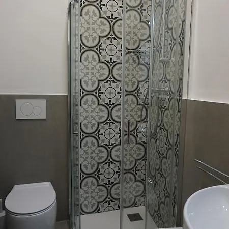 Holiday Rooms Guest house *